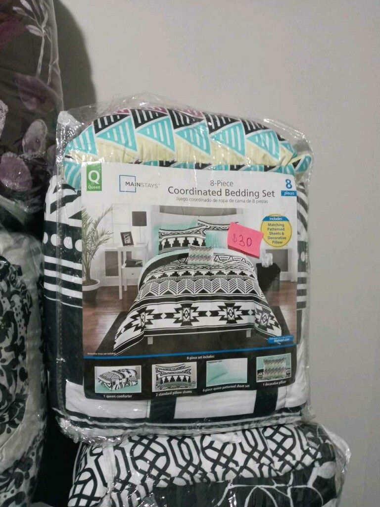 8 Pieces Comforter