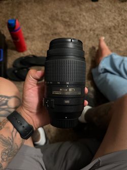 Nikon AF-S DX 55-300mm f/4.5-5.6G ED VR Lens