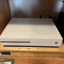 Xbox One S