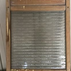 Antique White Wood Super Glass Washboard 