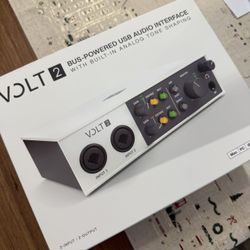 UAD Volt 2 NEVER OPENED Interface