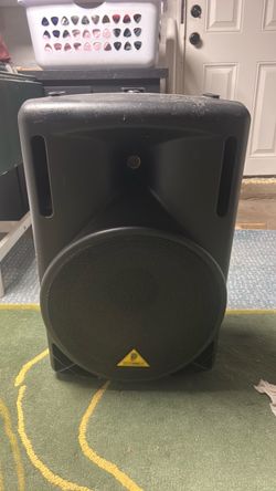 Behringer speaker