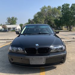 2005 BMW 325i
