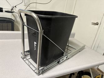 Pull Out Trash Can Under Cabinet