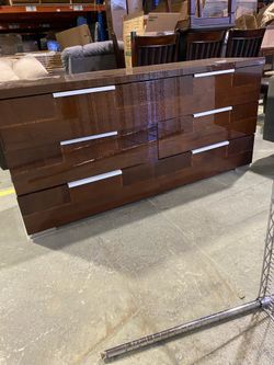 Pisa 6 drawer contemporary dresser by Alf Italia