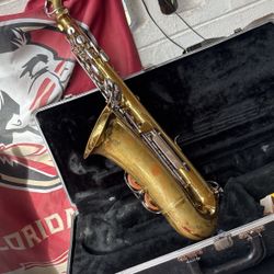 Saxaphone BundY Selmer Alto 