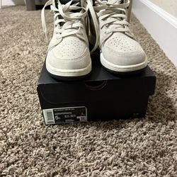 Gently Used Jordan 1s