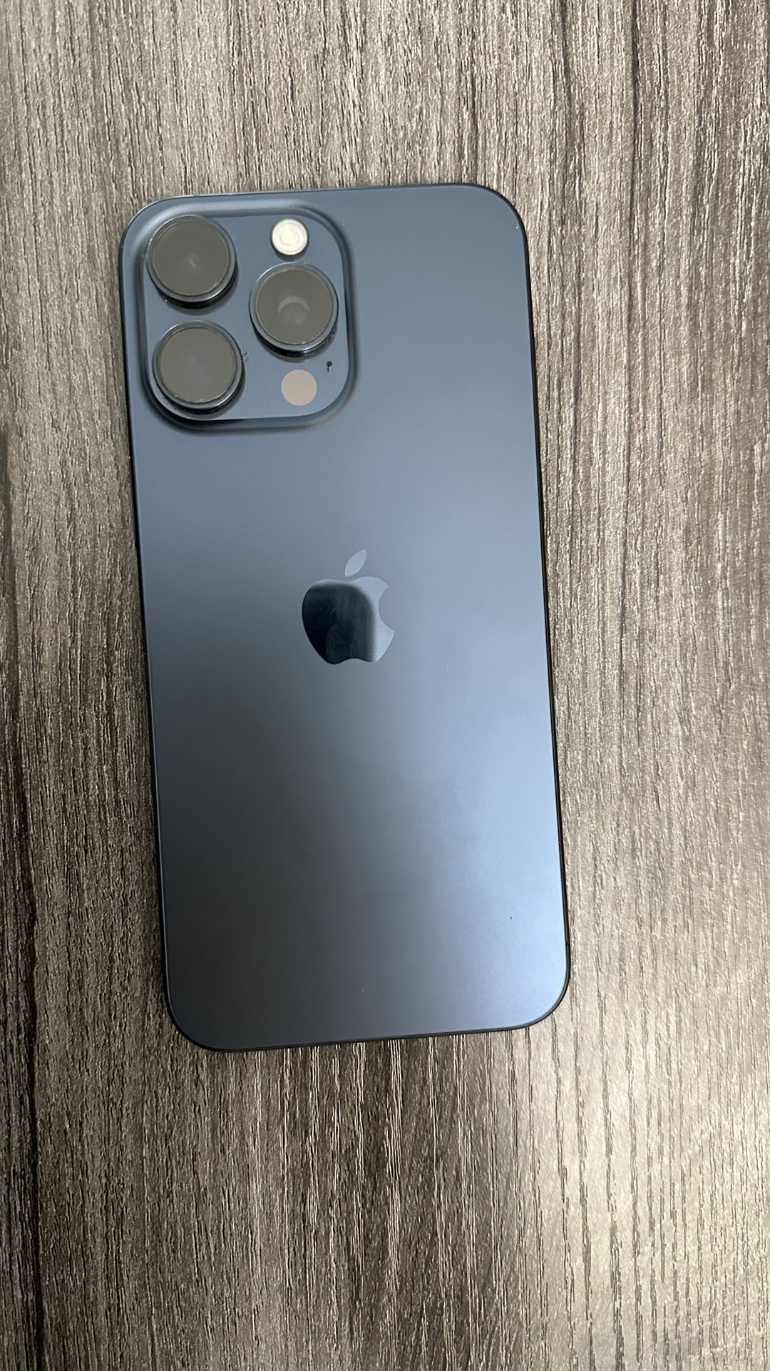 iPhone 15 Pro Max 256gb Unlock !!!