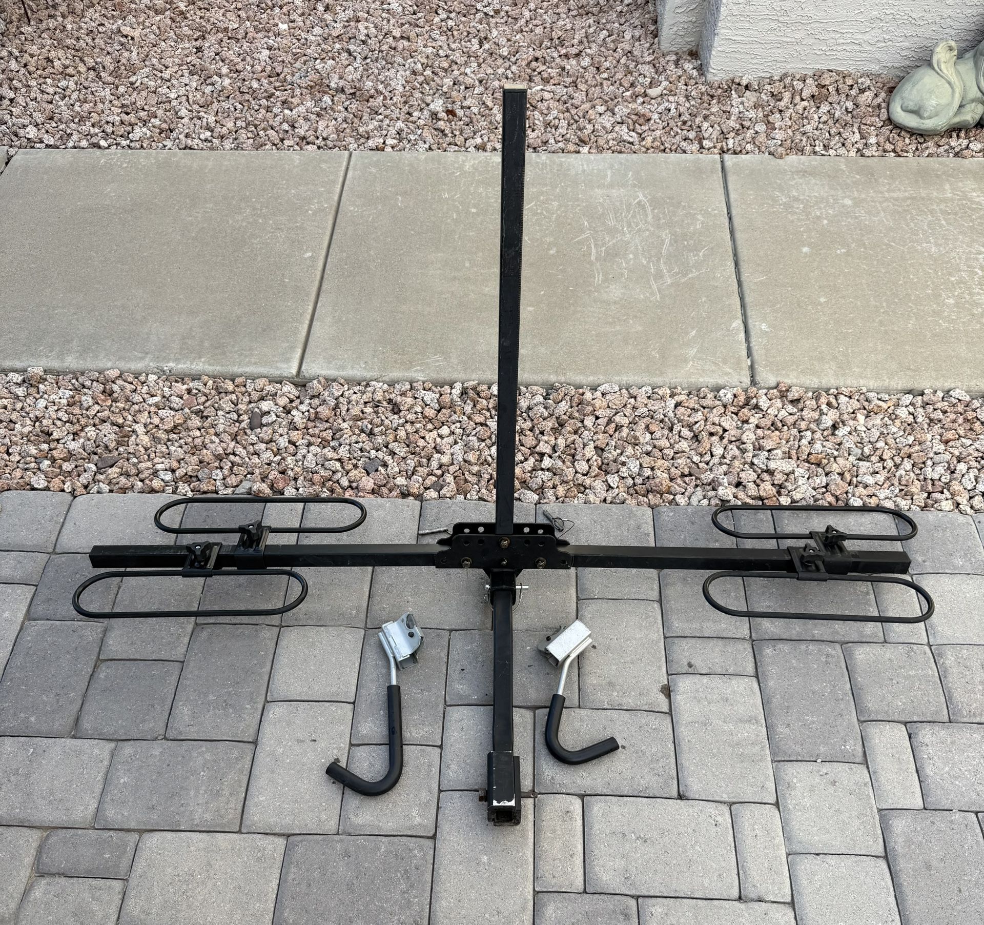 Bike Rack. Swagman Bike Rack. Tow Hitch Bike Rack. Bicycle. Cycling. Outdoors. Bike. SUV. Lance Armstrong.