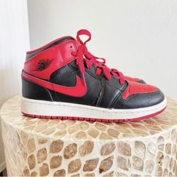 Nike Air Jordan Sneakers Size Boys 6Y