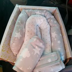 Brand New Never Used Still In The Packaging Newborn Head Support For Car Seat