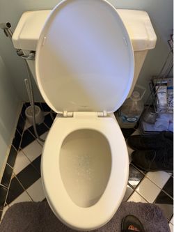 Bathroom comode