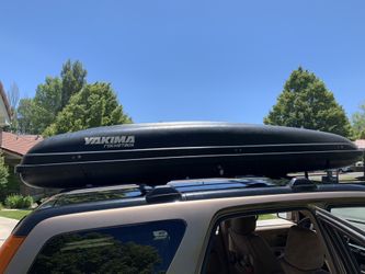 Yakima RocketBox Pro 11 Cargo Box for Sale in Bend OR OfferUp