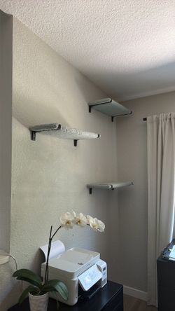 Hand made cat shelves 5 pieces total