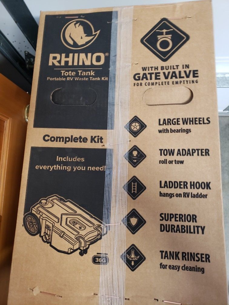New Rino Tote Tank