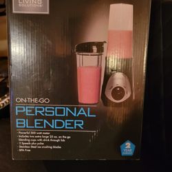 Living Solutions On The Go Personal Blender