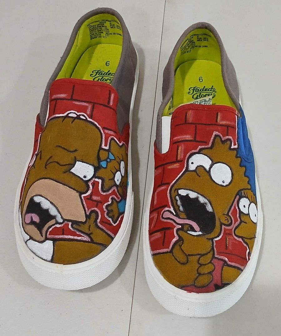 New Hand Painted Simpsons Cartoon ( Homer/Burt