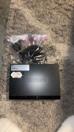 Samsung DVR Recorder with Cables