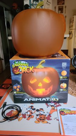 Jabberin' Jack the Animated Pumpkin Halloween Jack-o'-Lantern