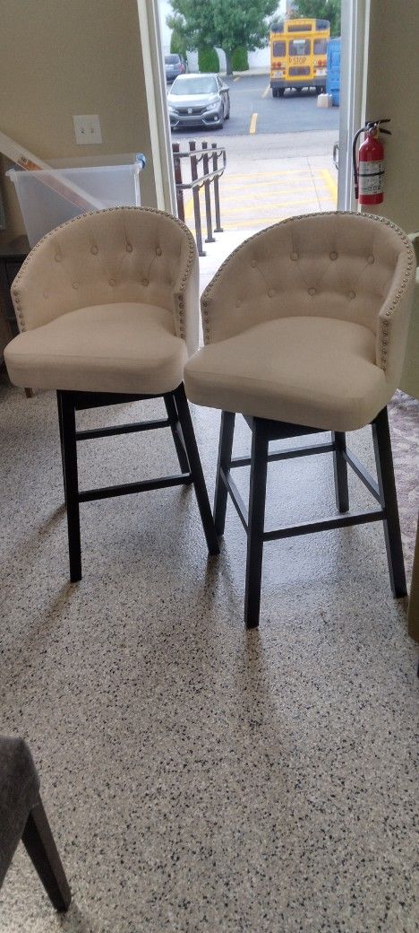 Hitop Bar Stools 