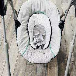 Graco compact Baby swing 