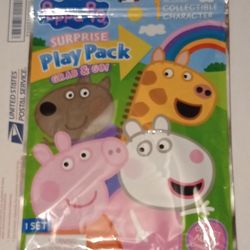 Peppa Pig Surprise Play Pack Grab and Go! Surprise Play Pack