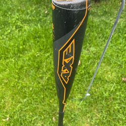 Axe Avenge -10 BCP composite 29”/19 oz baseball bat