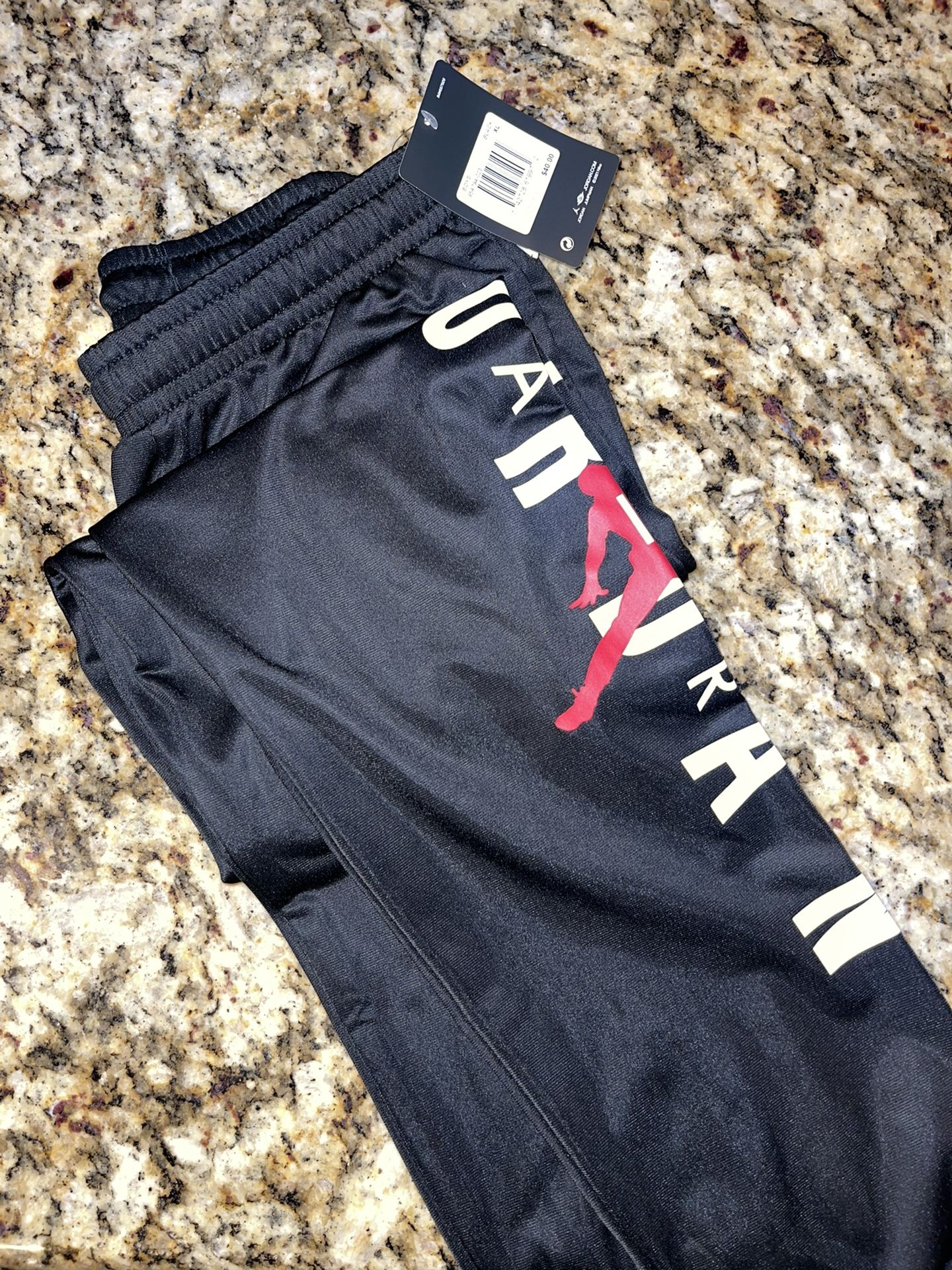 Jordan Youth XL Joggers New With Tags