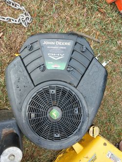 Briggs & Stratton 25HP Engine 1 Inch Shaft $500 Or Trade For A Vanguard Engine 20HP Or Bigger Southmont NC 