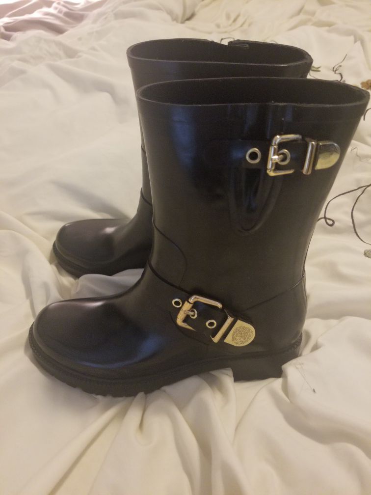 Vince Camuto rain boots