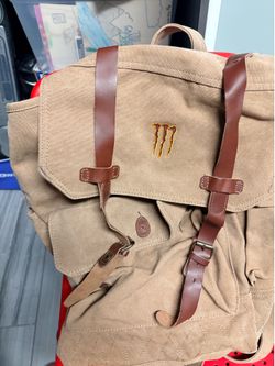 Mochilas monster