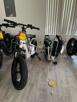 SIZZLEBK S400 26'' X4'' Step Thru Fat Tire Off-Road & Cruiser Ebike