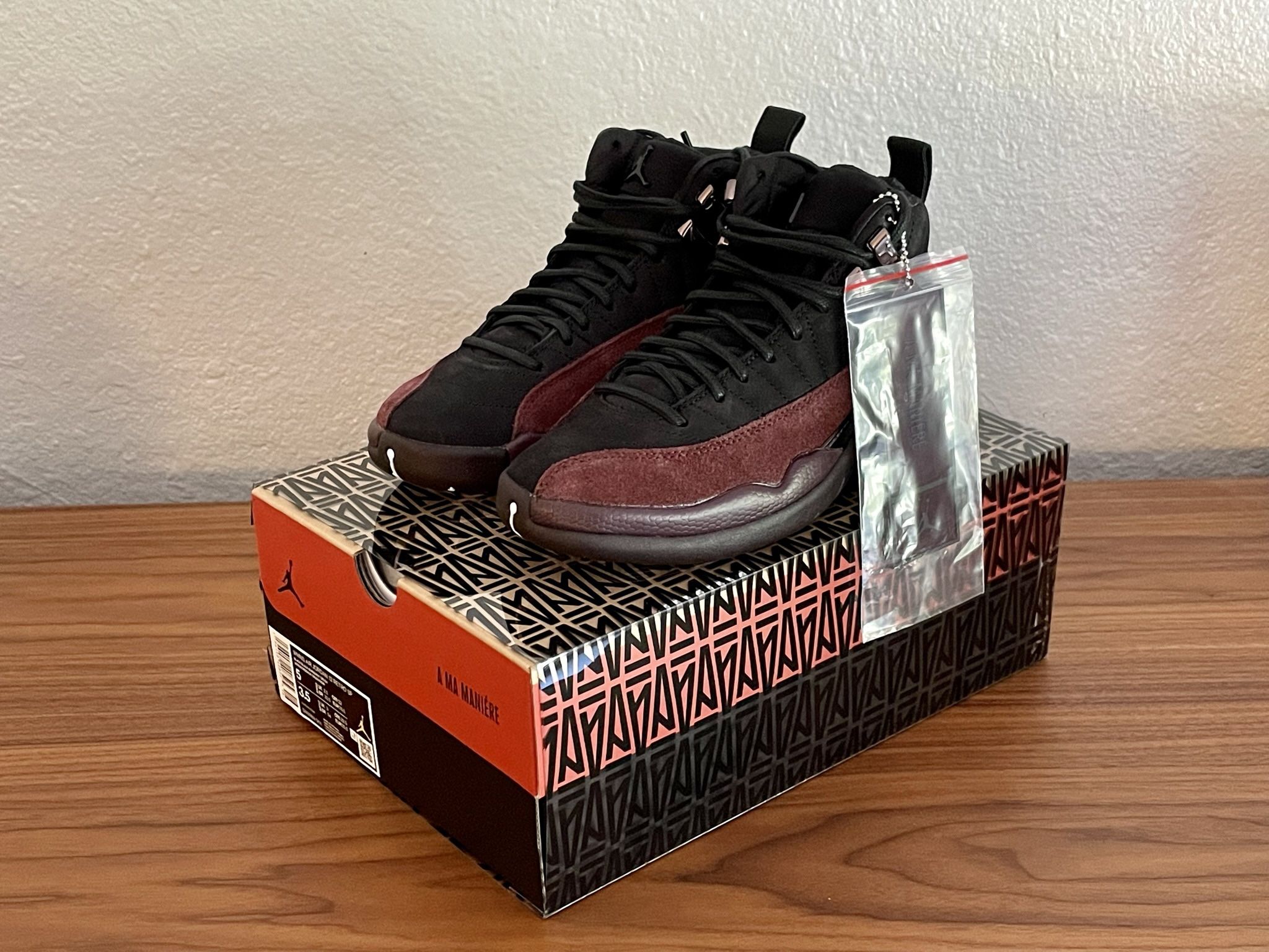 Jordan 12 Retro x A Ma Maniere Black Size 5W/3.5M DS DV6989-001