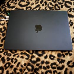 MacBook Air M4 13” 16GB – PRICE DROP – $700 TODAY