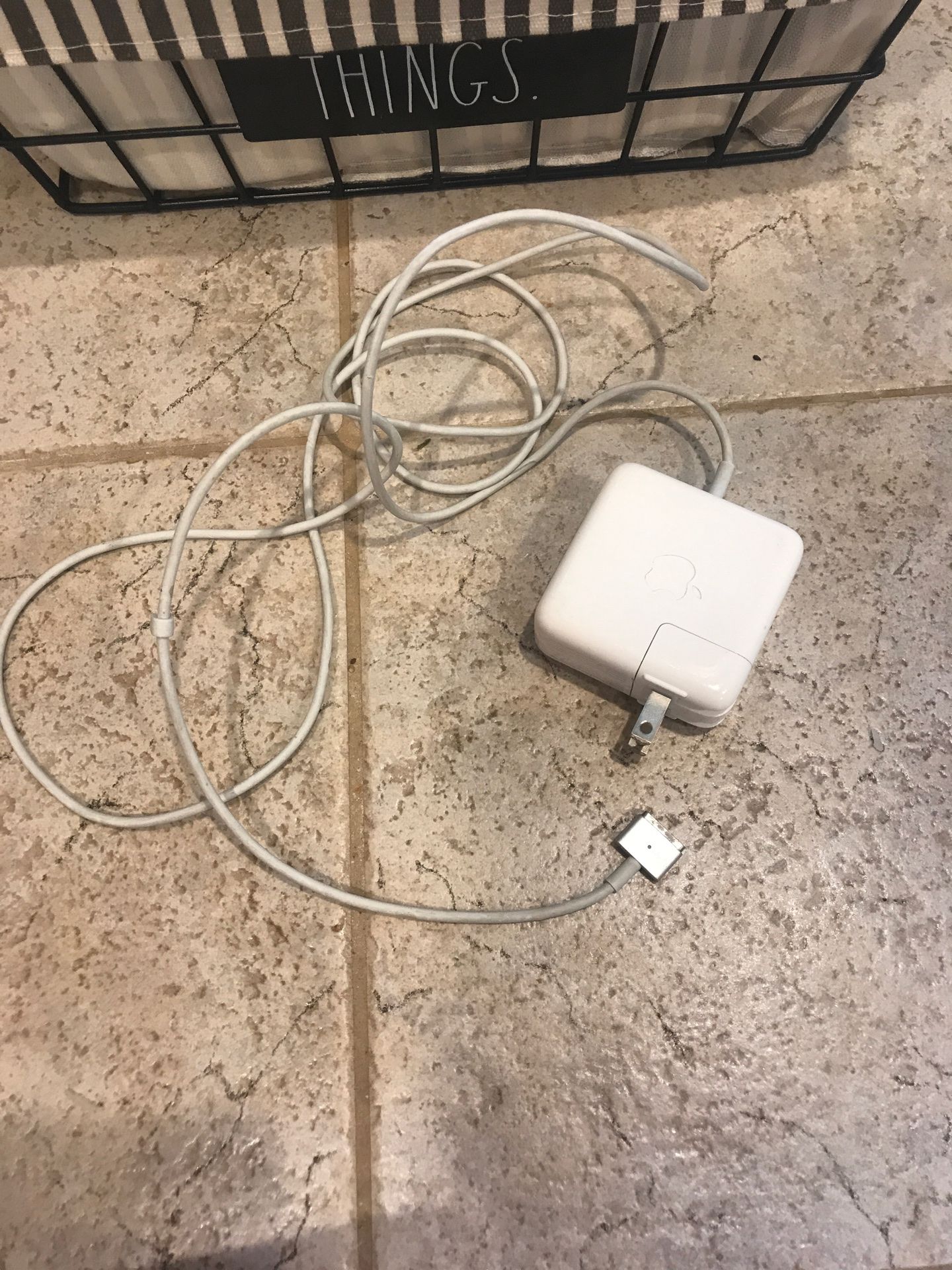 Mac laptop charger (45W, MagSafe 2)