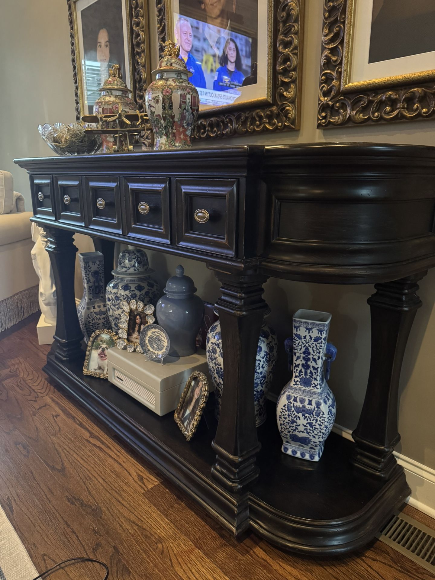 Stunning Piece