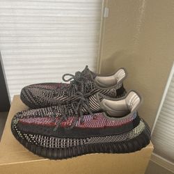 Yeezy Boost 350 V2 