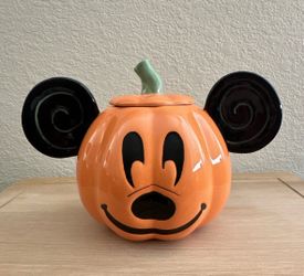 🎃Disney Mickey Mouse Halloween Pumpkin Cookie Jar