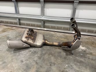 2026 Yamaha mt-07 oem exhaust