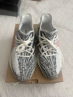 Yeezy 350v2 Zebra