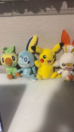 Pokémon Plushies 