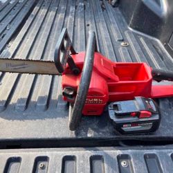 Milwaukee Chainsaw With Battery 