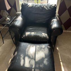 Leather Chair With Ottoman