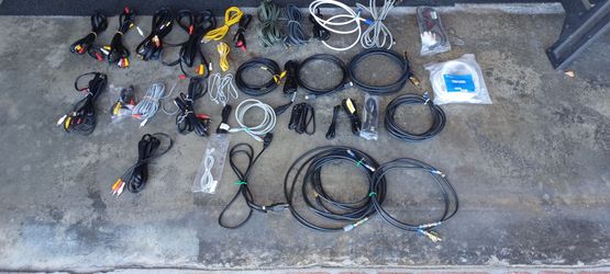 Cables TV stereo computer