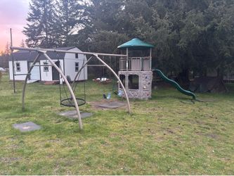 Swing set / Playset