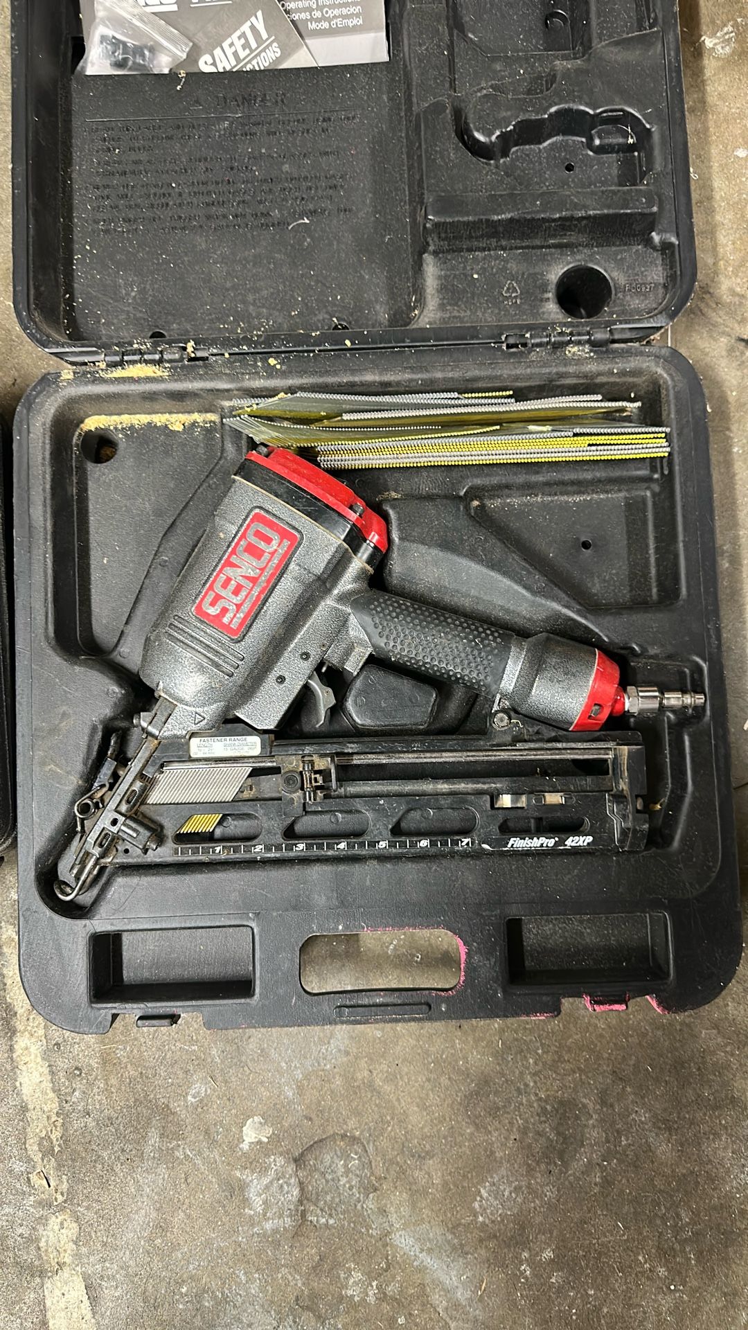 Senco Pneumatic Nail Guns 15ga & 23ga
