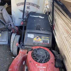 Troy Built Lawnmower 