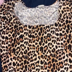 Leopard print short sleeve top