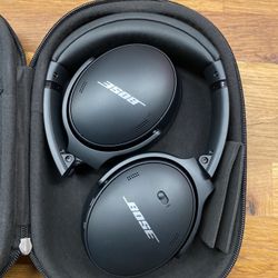 Bose Quiet Comfort 45 Brand New Never Used