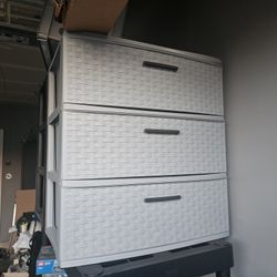 Sterilite 3-Drawer Wide Weave Design Storage Tower